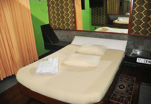 Caricia (adults Only) Hotel do amor